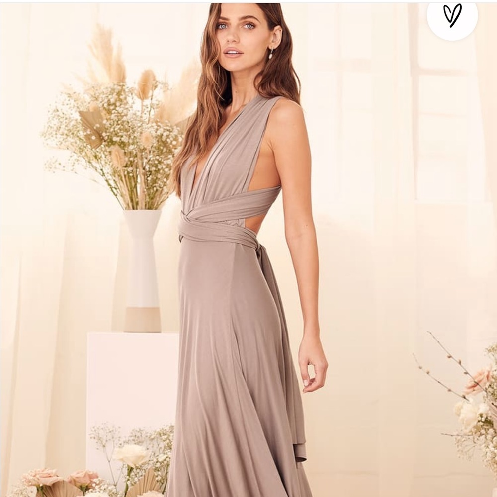 Lulus “Tricks of the trade” Maxi dress.